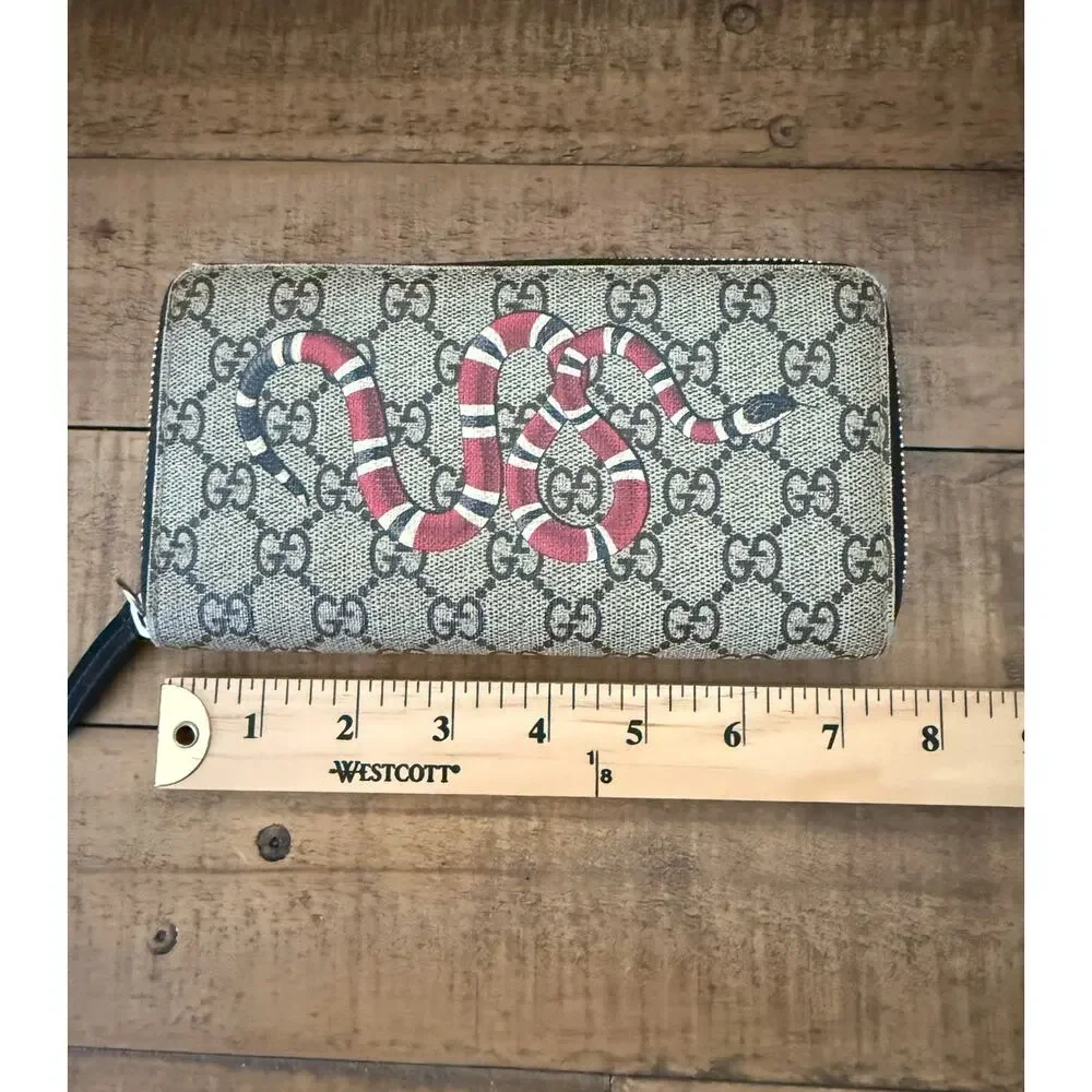 Gucci Wallet Mens GG Supreme Canvas Snake Print Zip Around Long Wallet W/COA